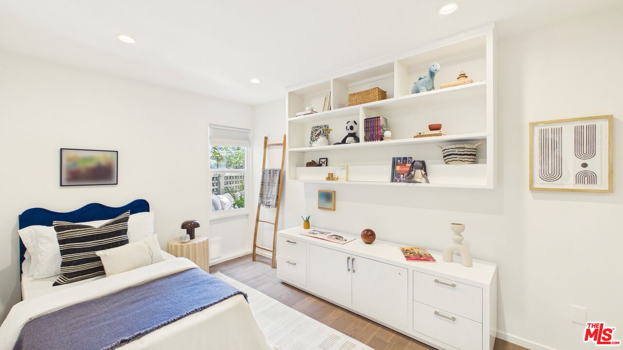 1520 Spruce St Unit: 3