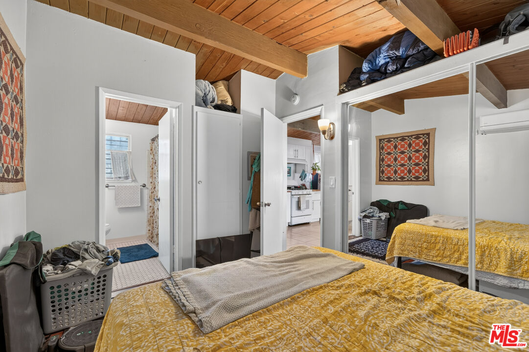 223 S Avenue 57