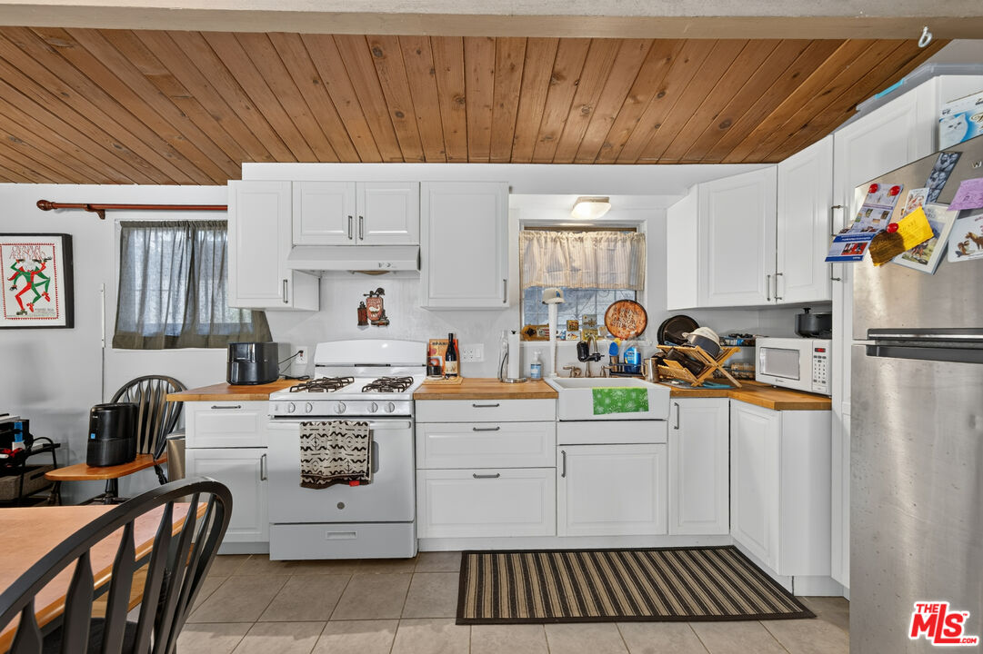 223 S Avenue 57