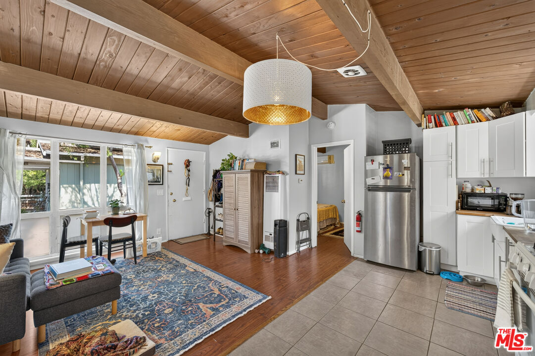 223 S Avenue 57
