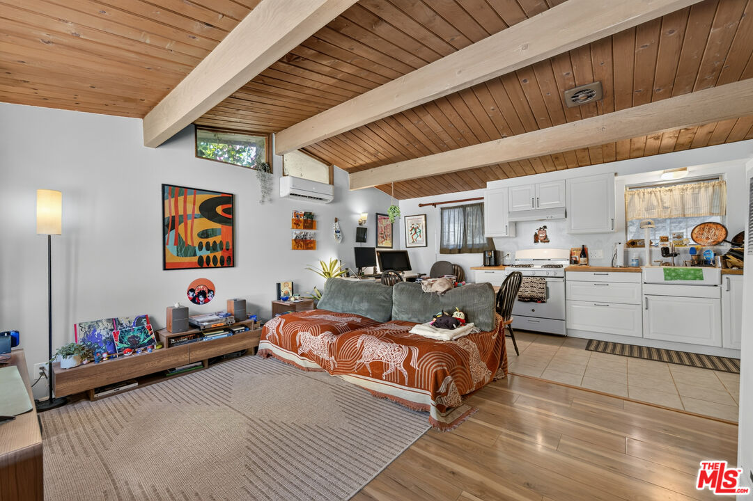 223 S Avenue 57