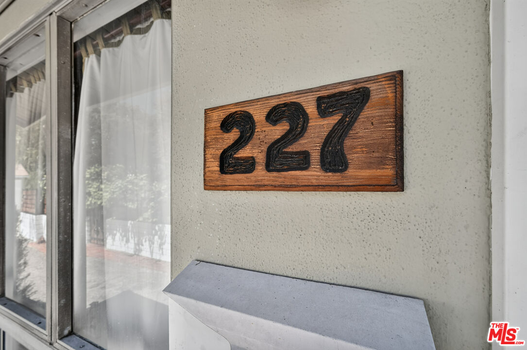 223 S Avenue 57