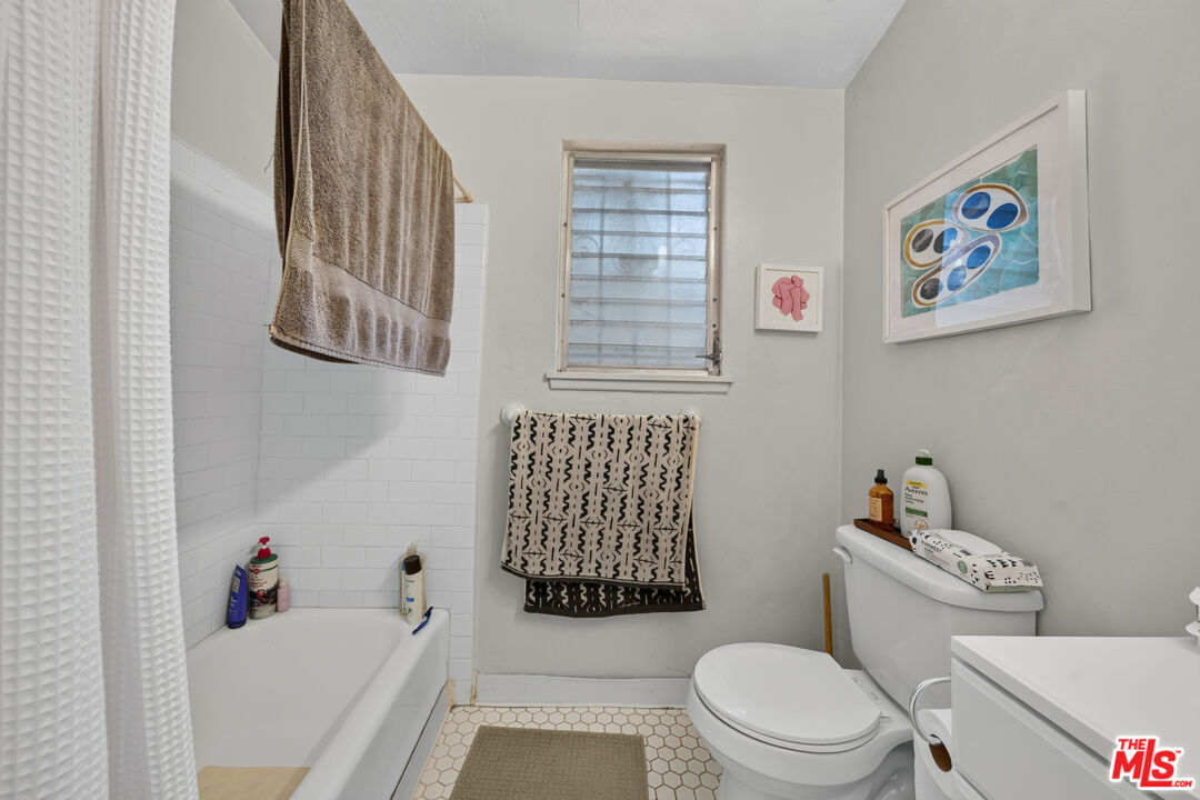 223 S Avenue 57