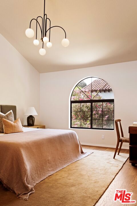 514 Garfield Ave Unit: B