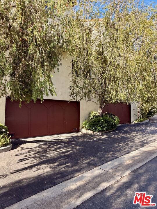 514 Garfield Ave Unit: B