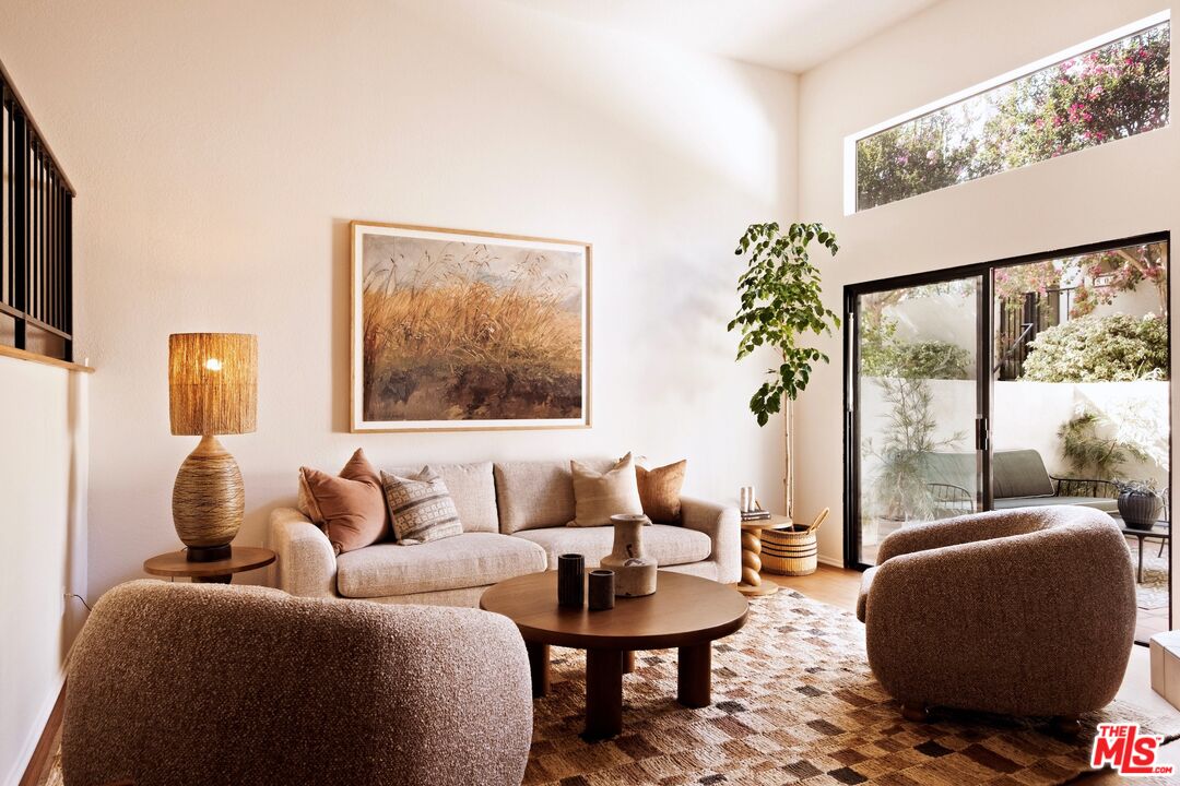 514 Garfield Ave Unit: B