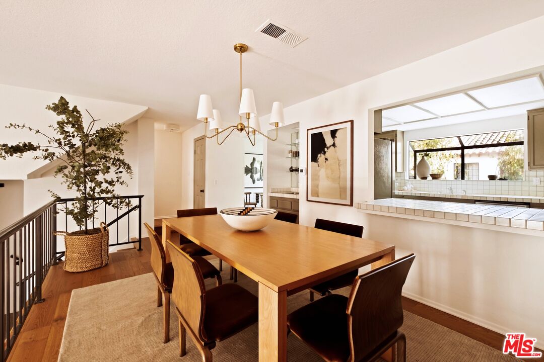 514 Garfield Ave Unit: B