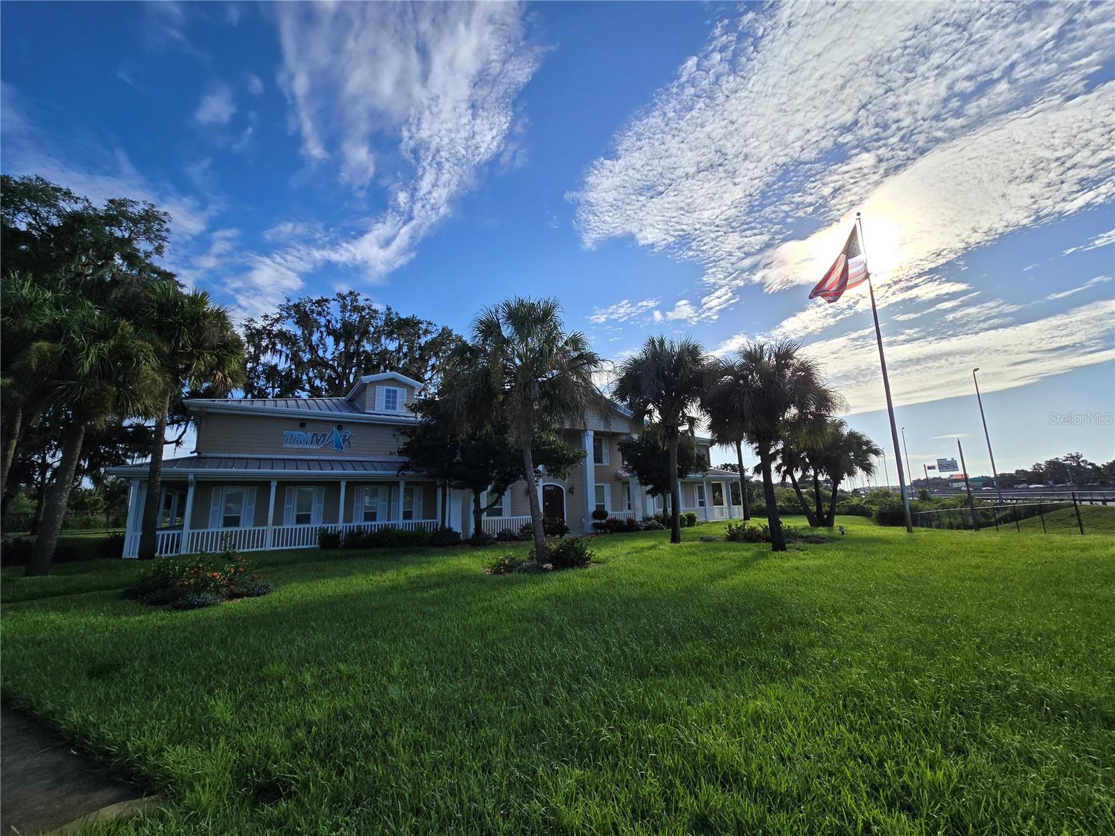 2502 FRONTAGE PARK PL