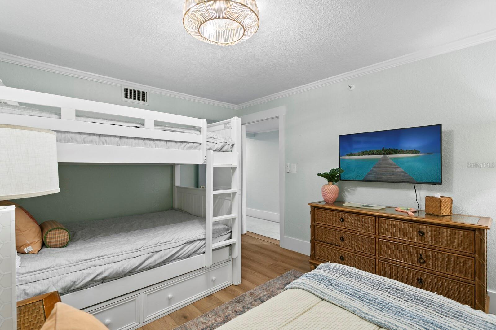 16332 GULF BLVD #3B