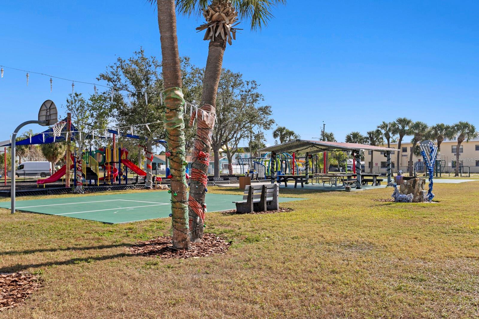 16332 GULF BLVD #3B