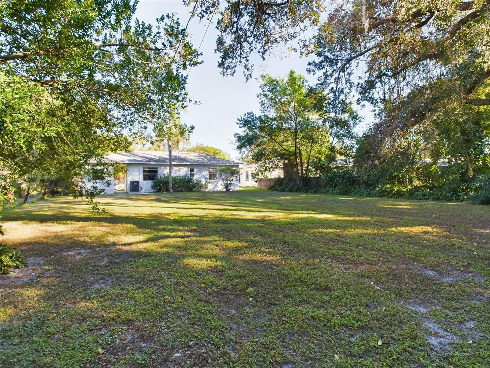 3137 HENDERSON CIR E