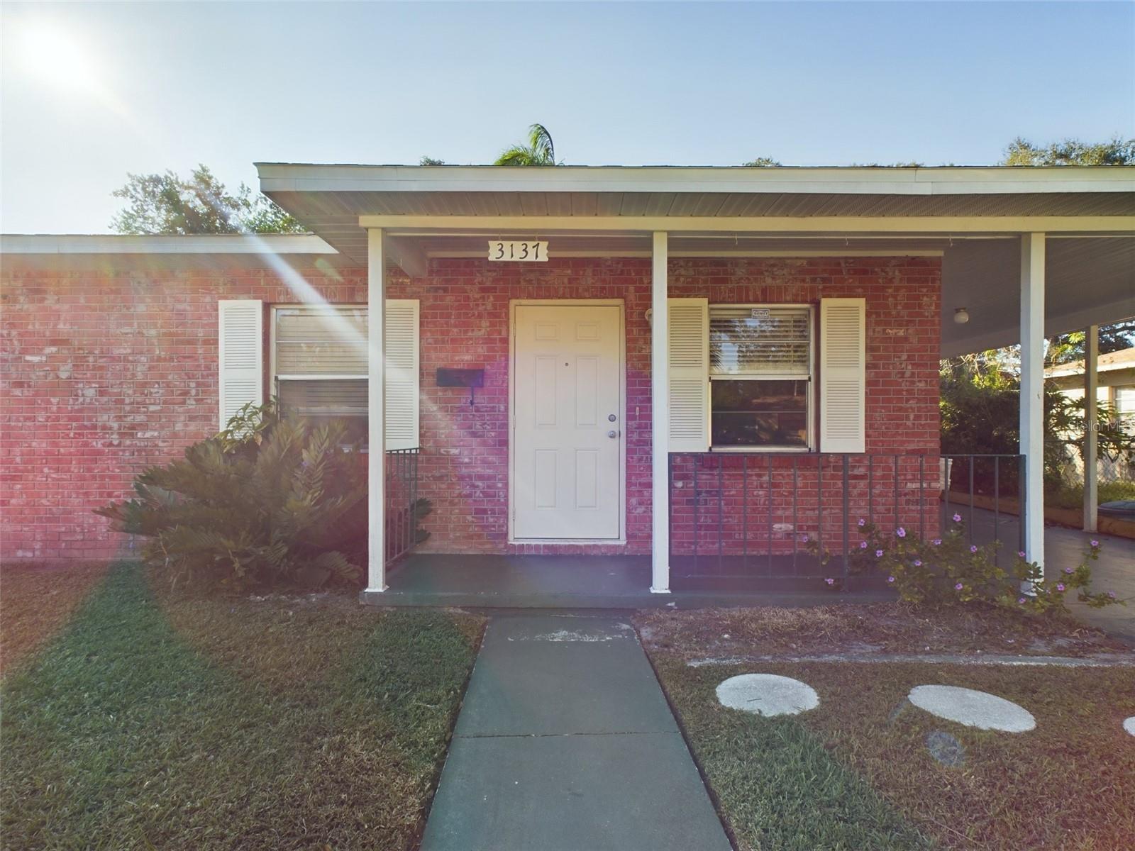 3137 HENDERSON CIR E