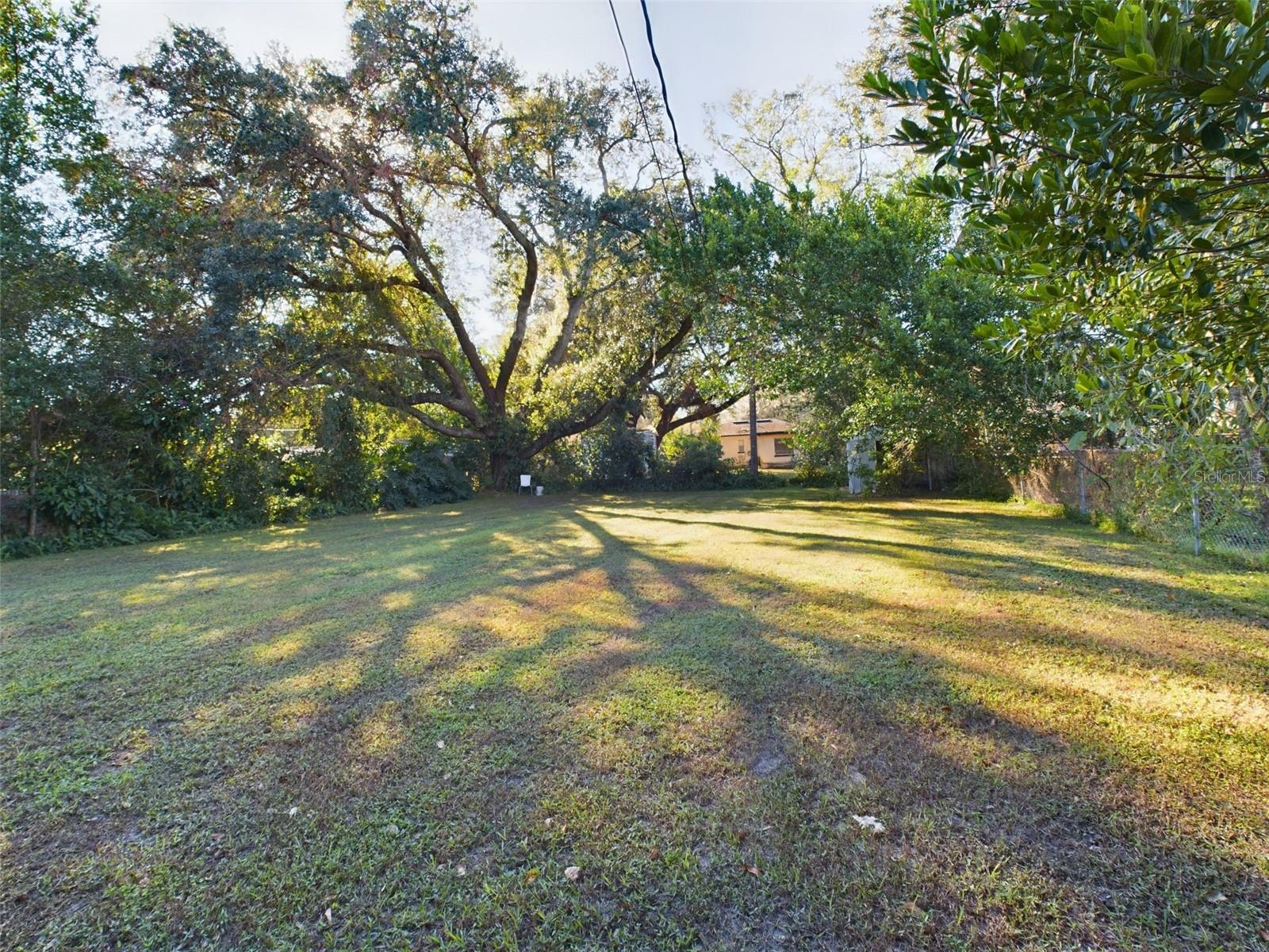 3137 HENDERSON CIR E