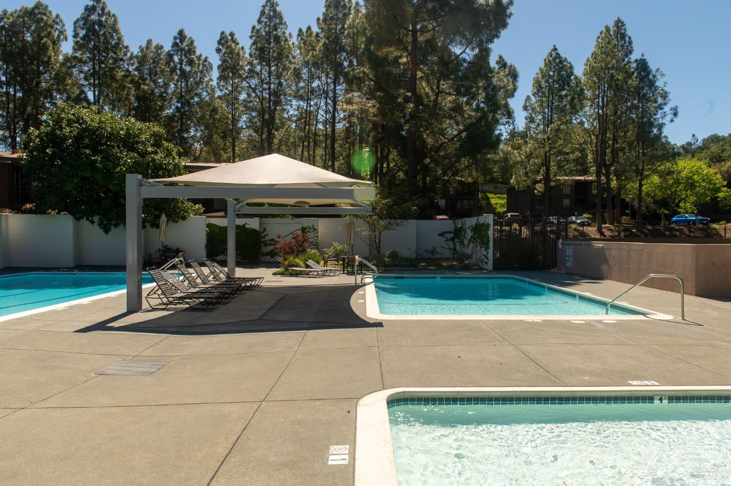 88 Forest Lane