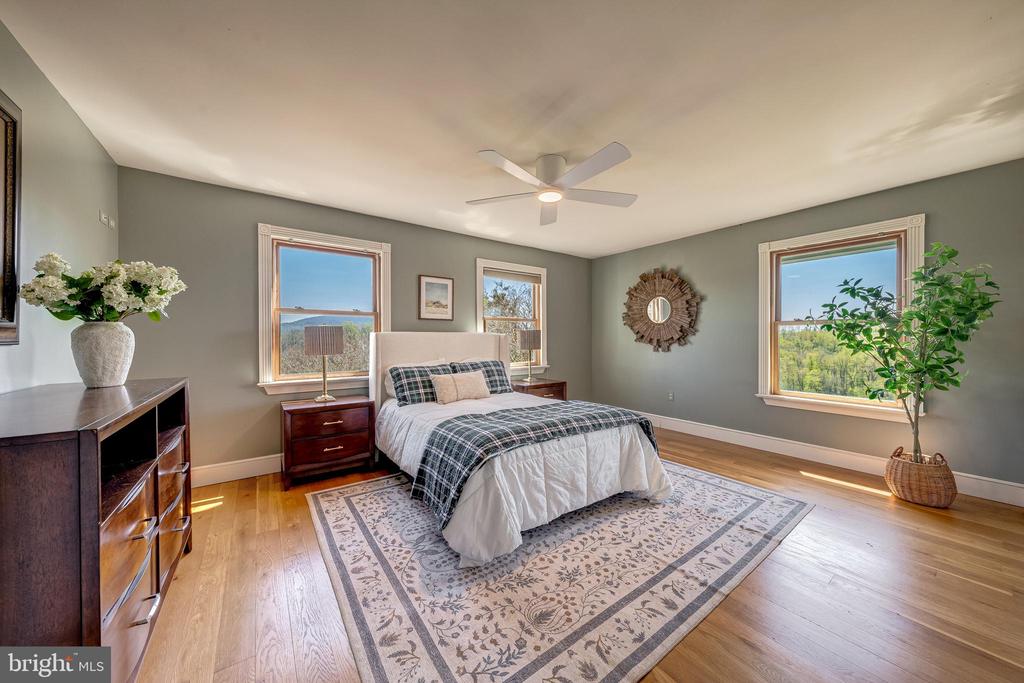 11597 LEEDS CHAPEL LANE