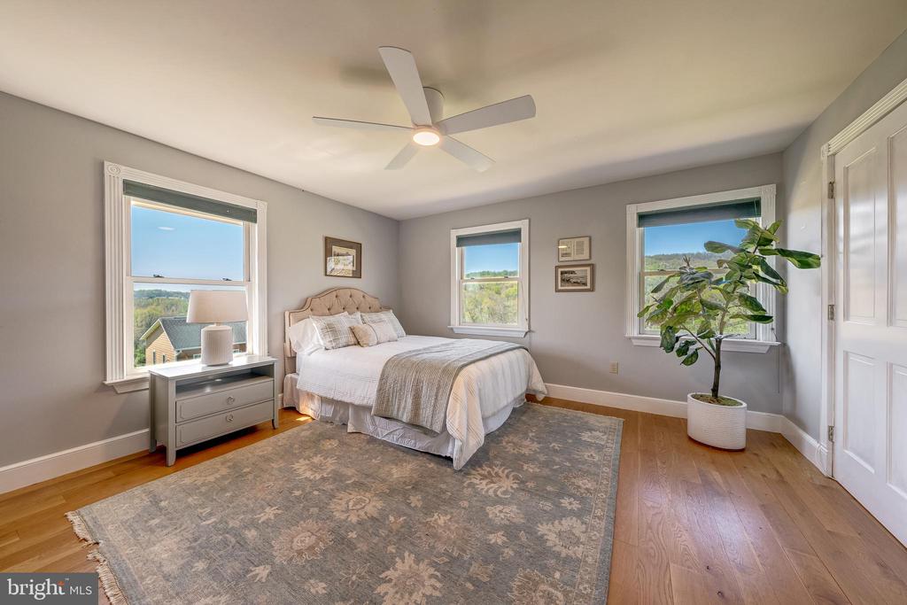 11597 LEEDS CHAPEL LANE