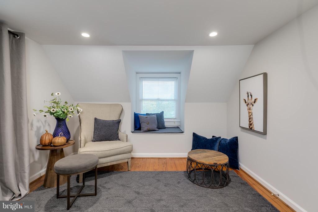 6114 BANGOR DRIVE