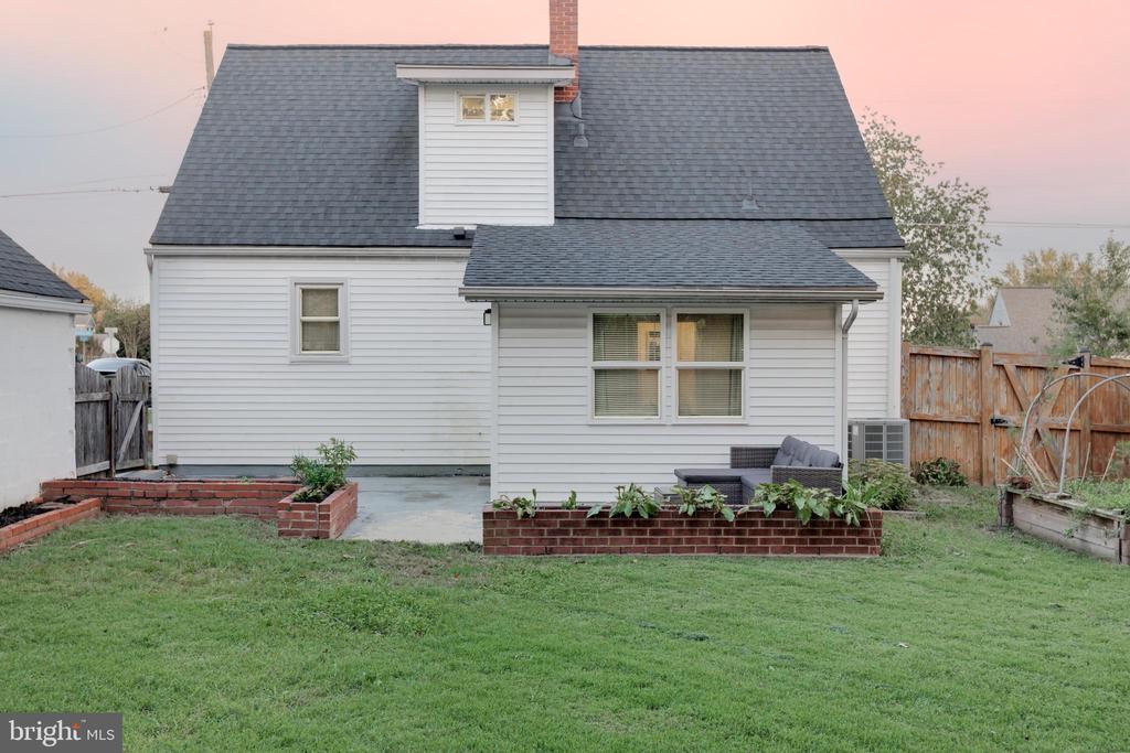 6114 BANGOR DRIVE