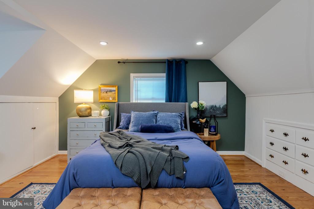 6114 BANGOR DRIVE