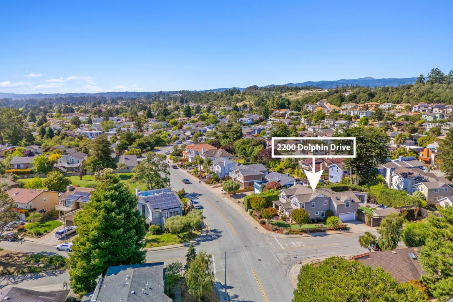 2200 Dolphin Drive