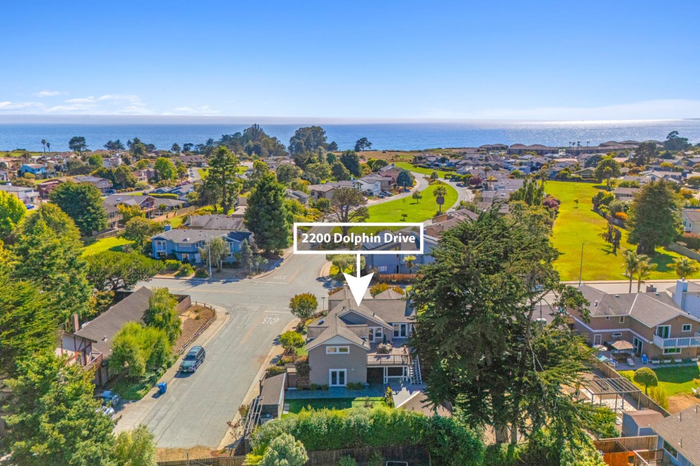 2200 Dolphin Drive