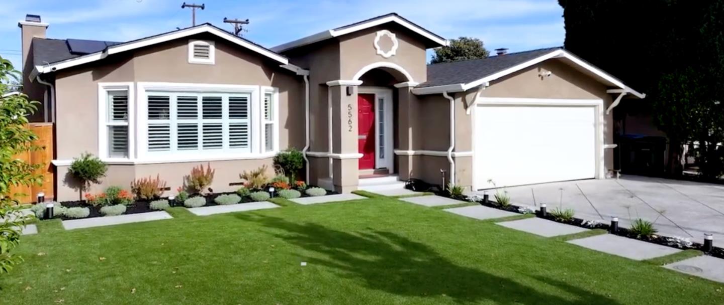 5562 Starcrest Drive