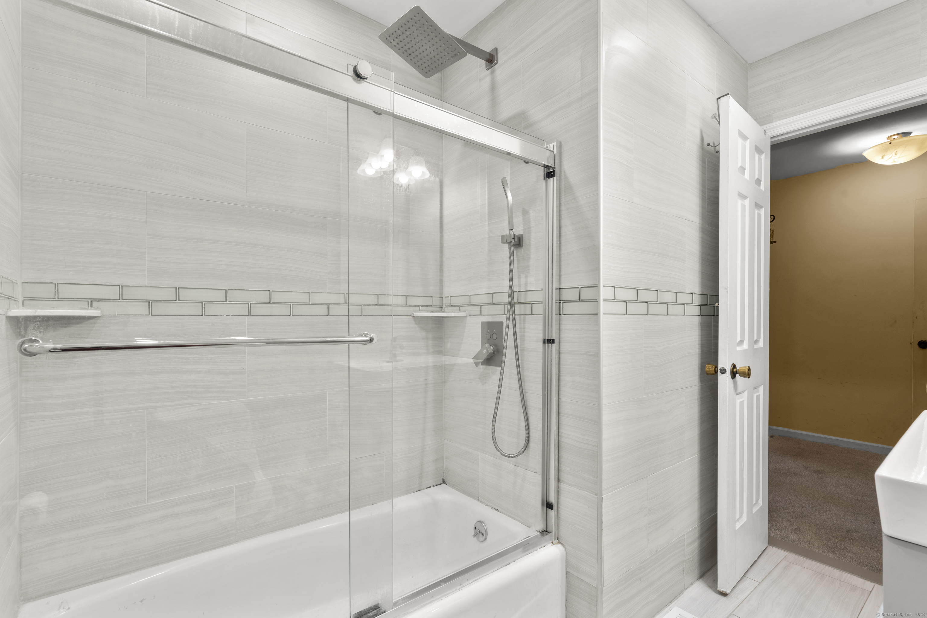 11 Finney Lane Unit 6