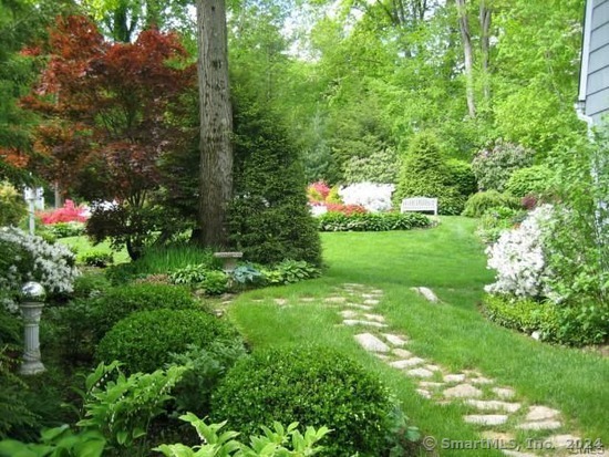 31 Chimney Drive
