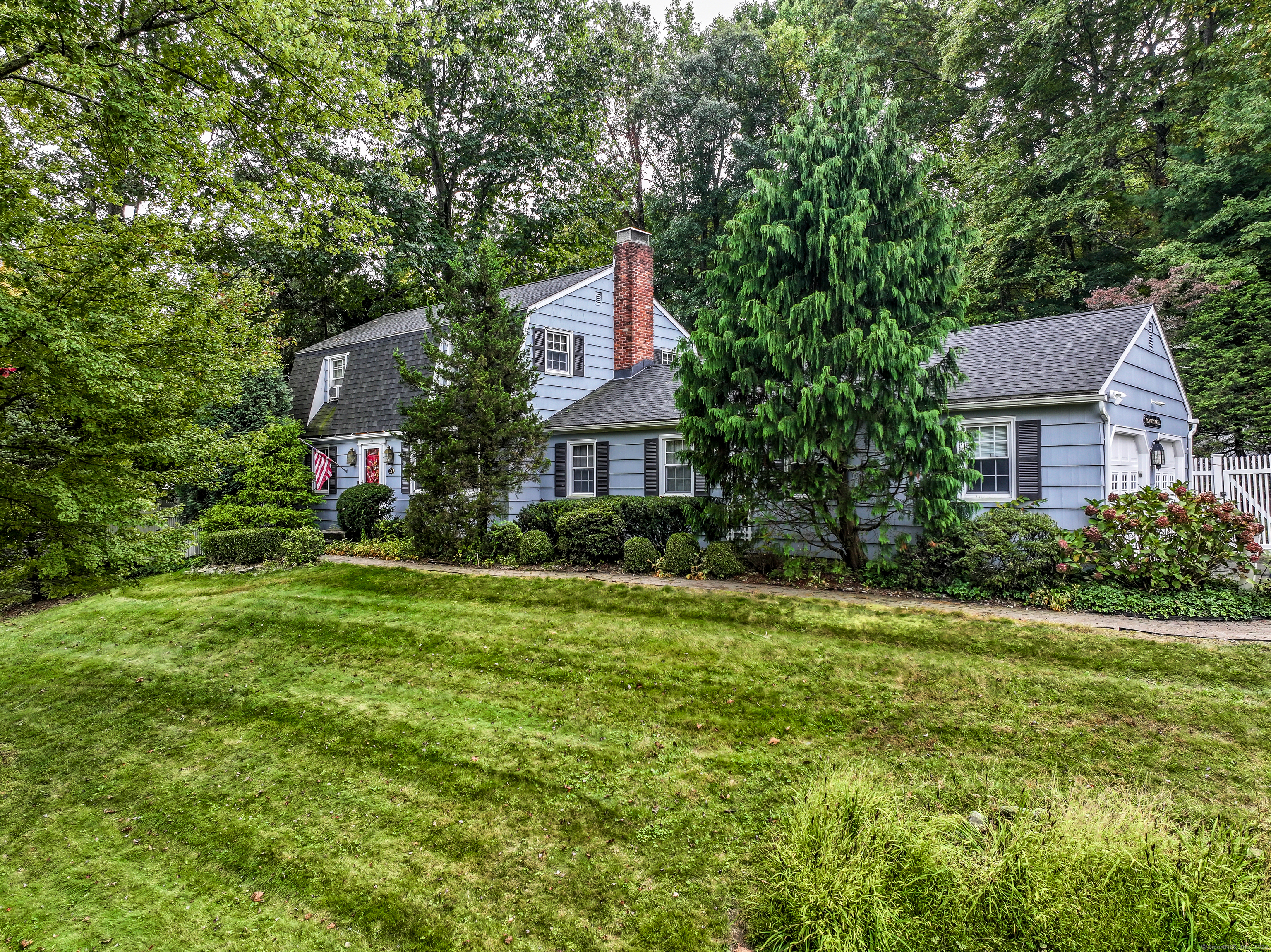 31 Chimney Drive