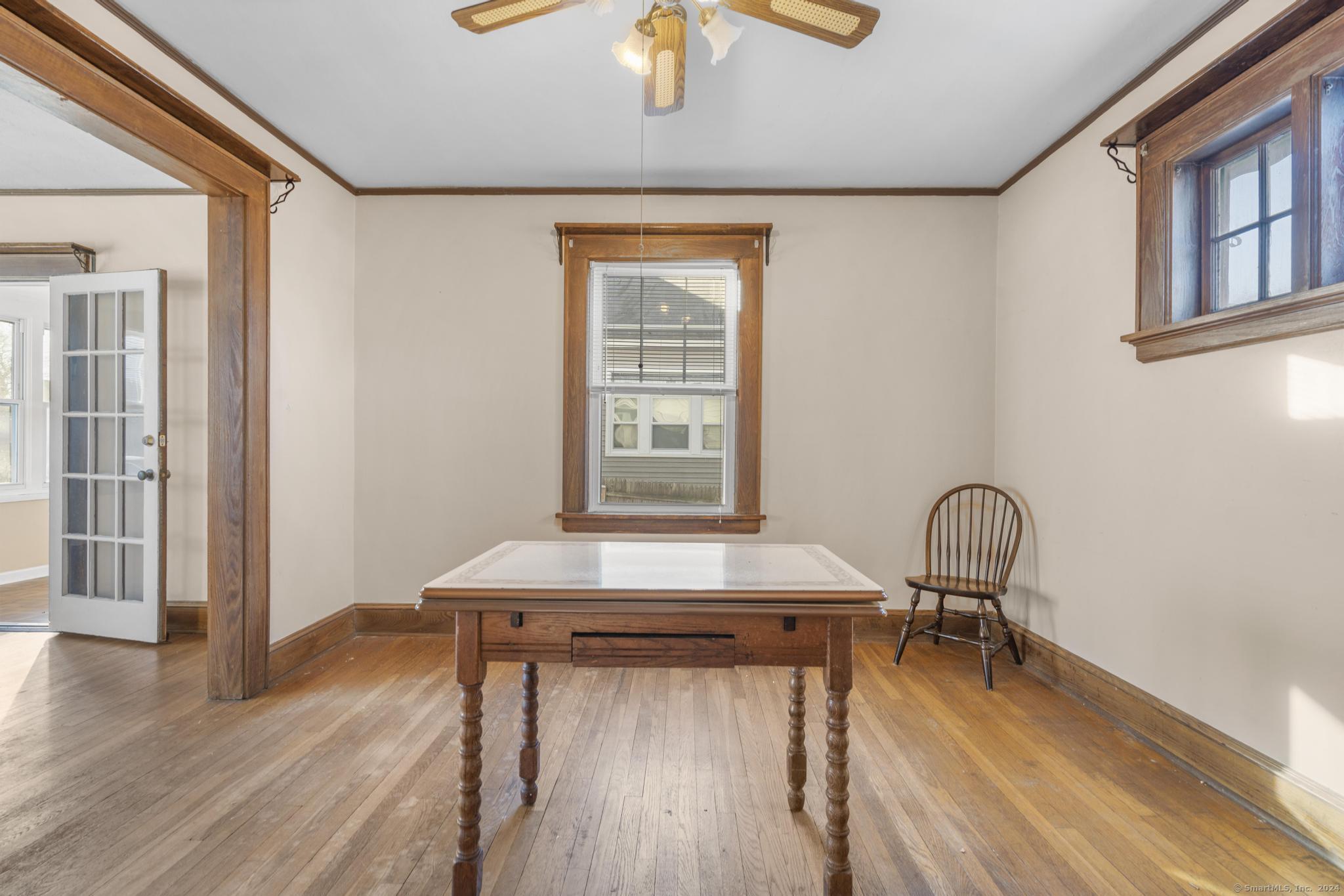 313 Henry Avenue