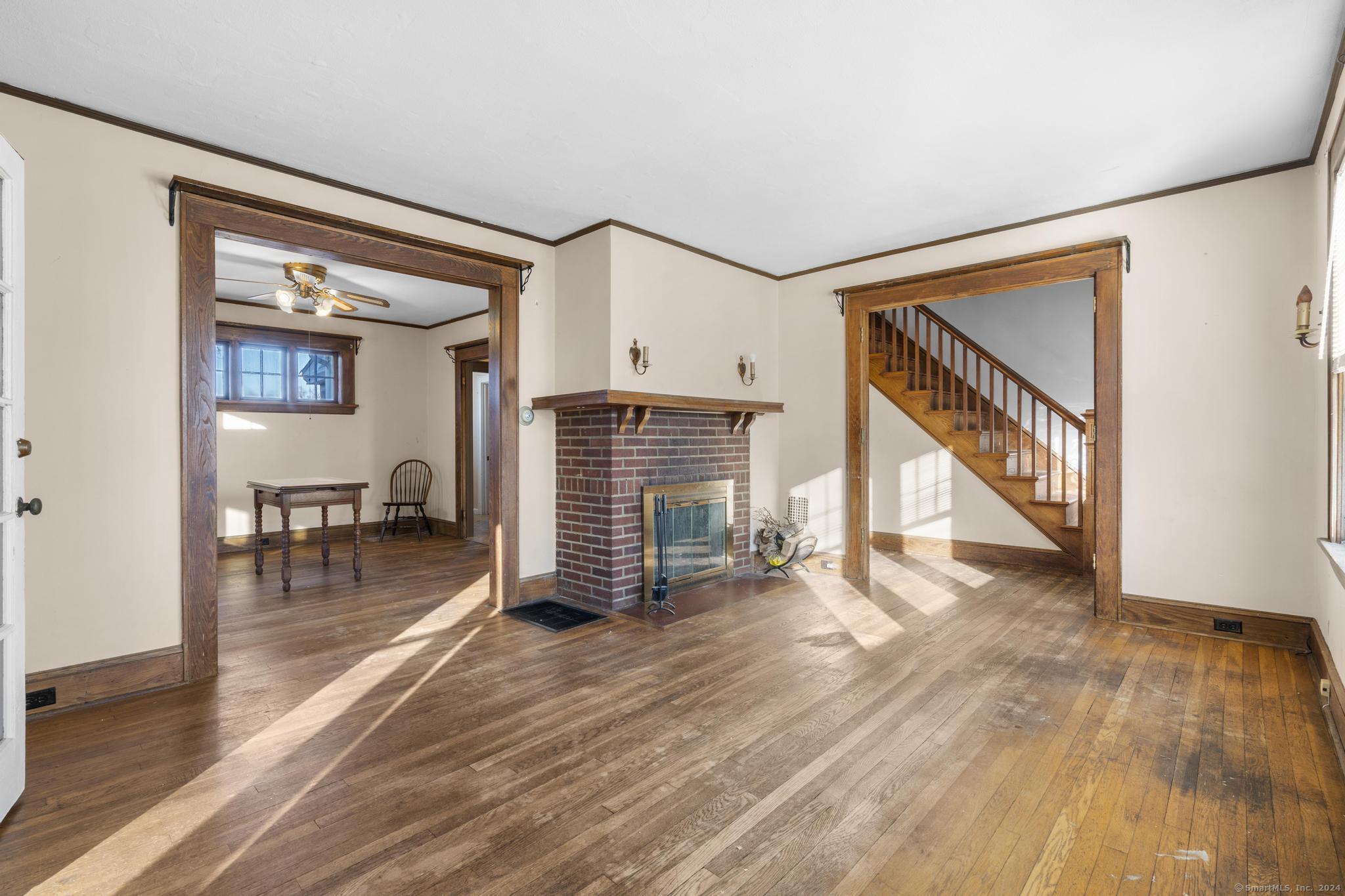 313 Henry Avenue