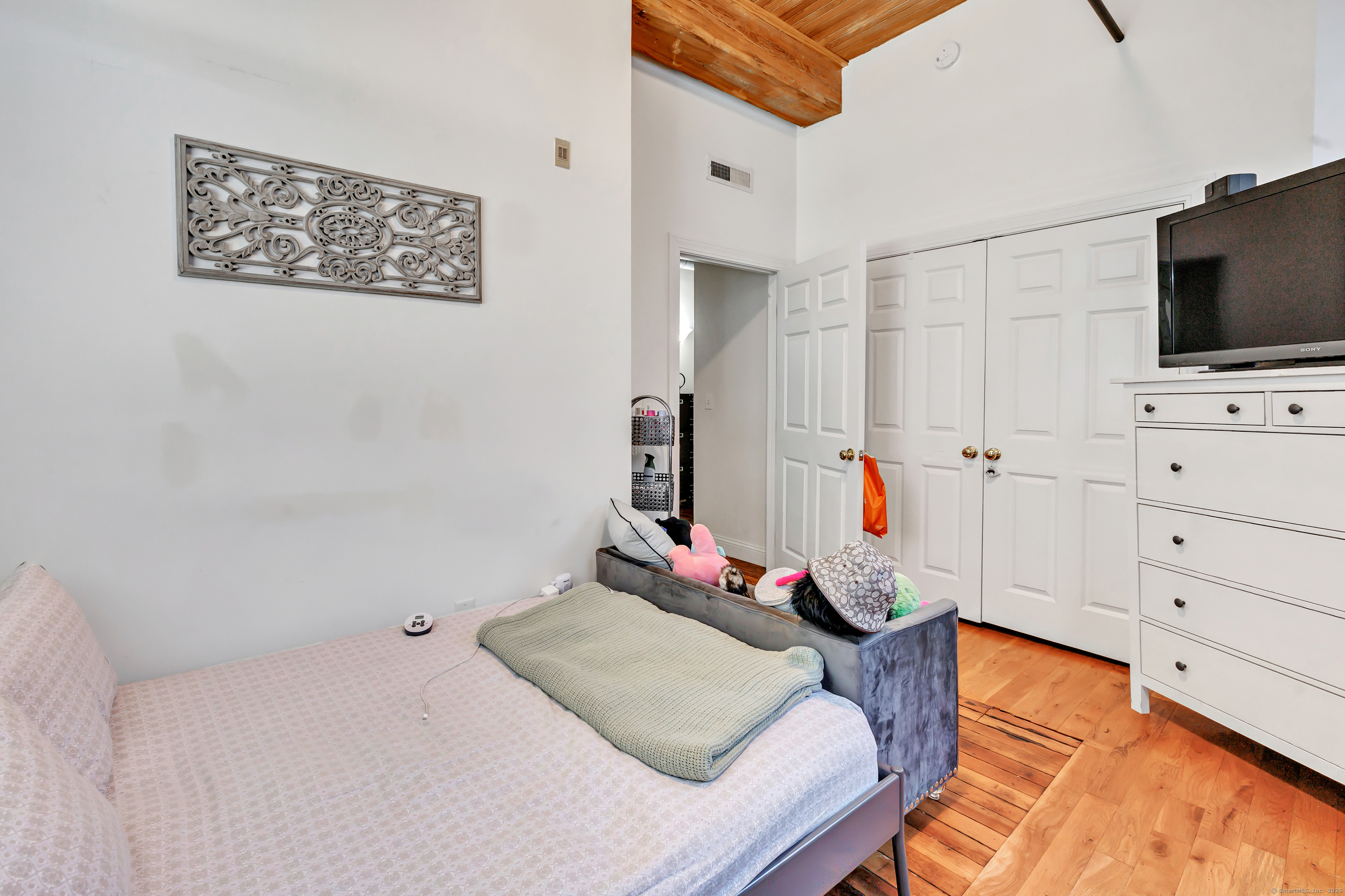145 Canal Street 118