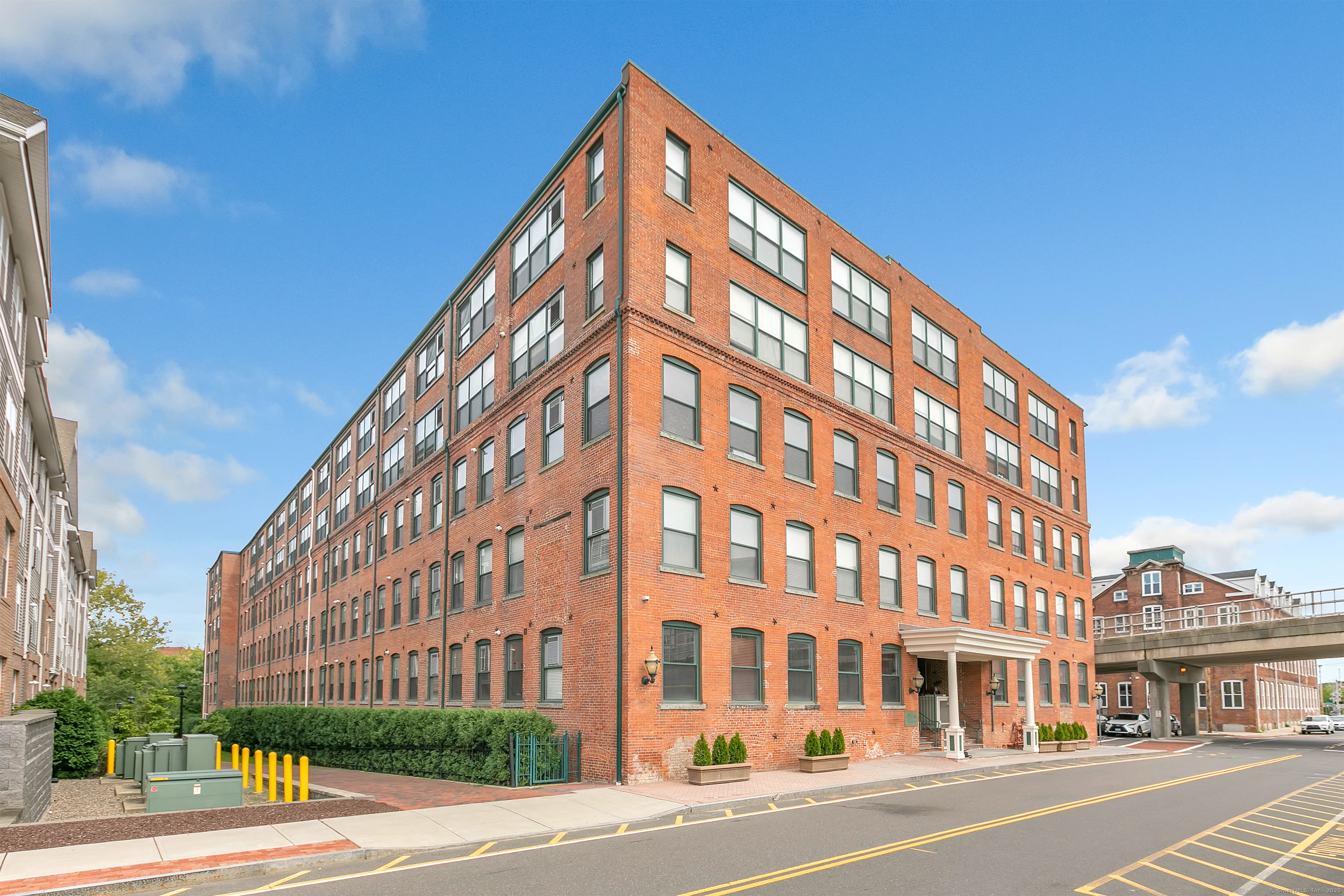 145 Canal Street 118