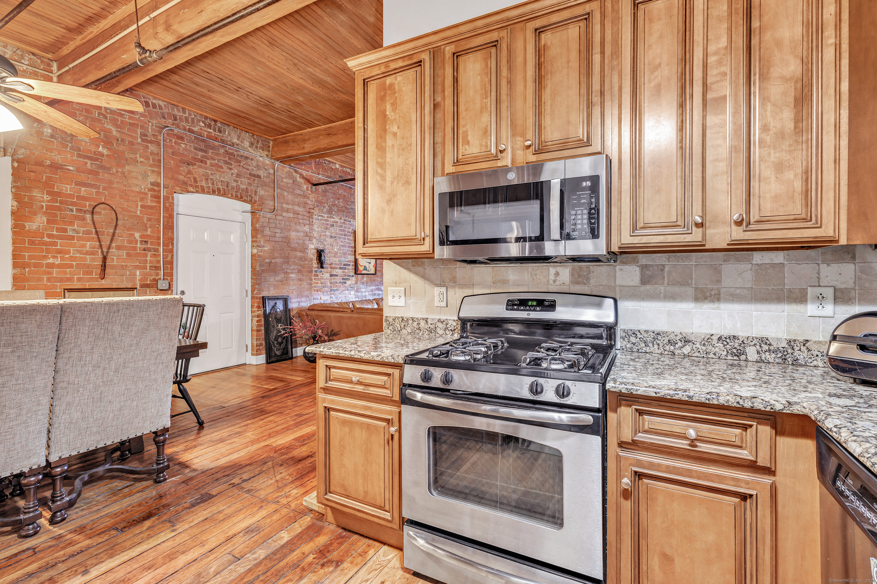 145 Canal Street 118