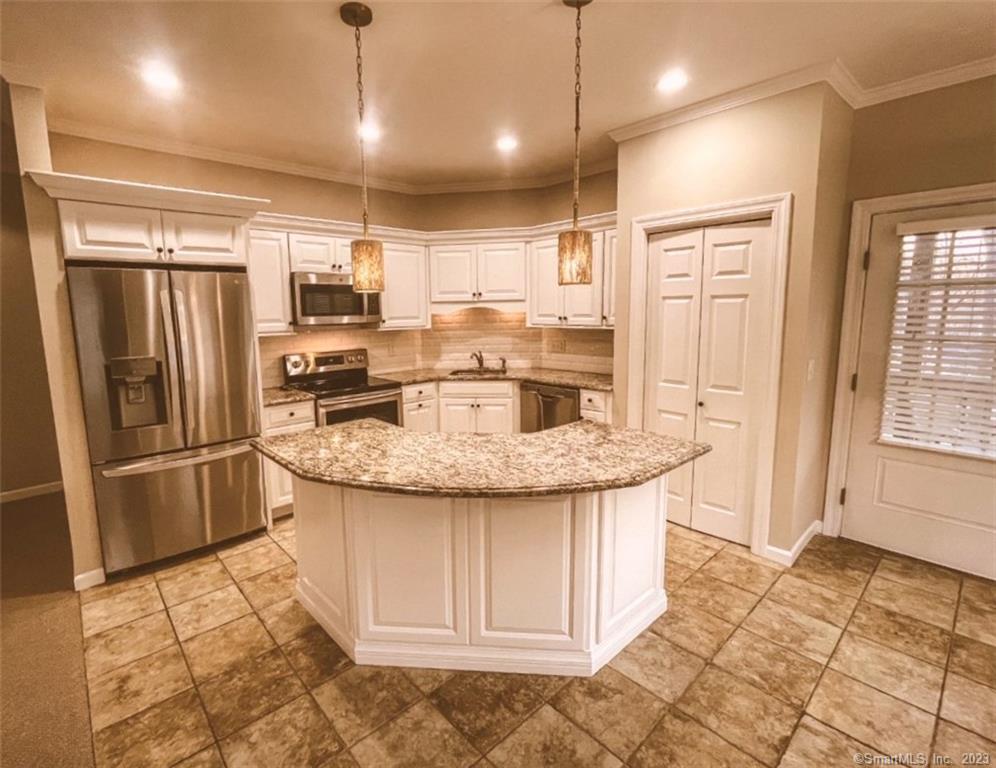 38 Canfield Drive