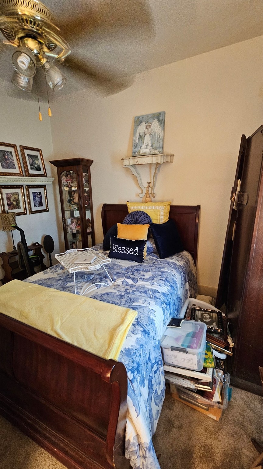 807 N Trinity Street