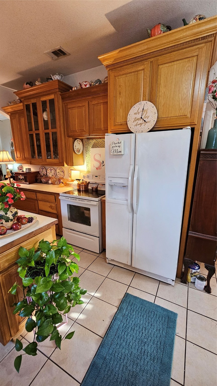 807 N Trinity Street