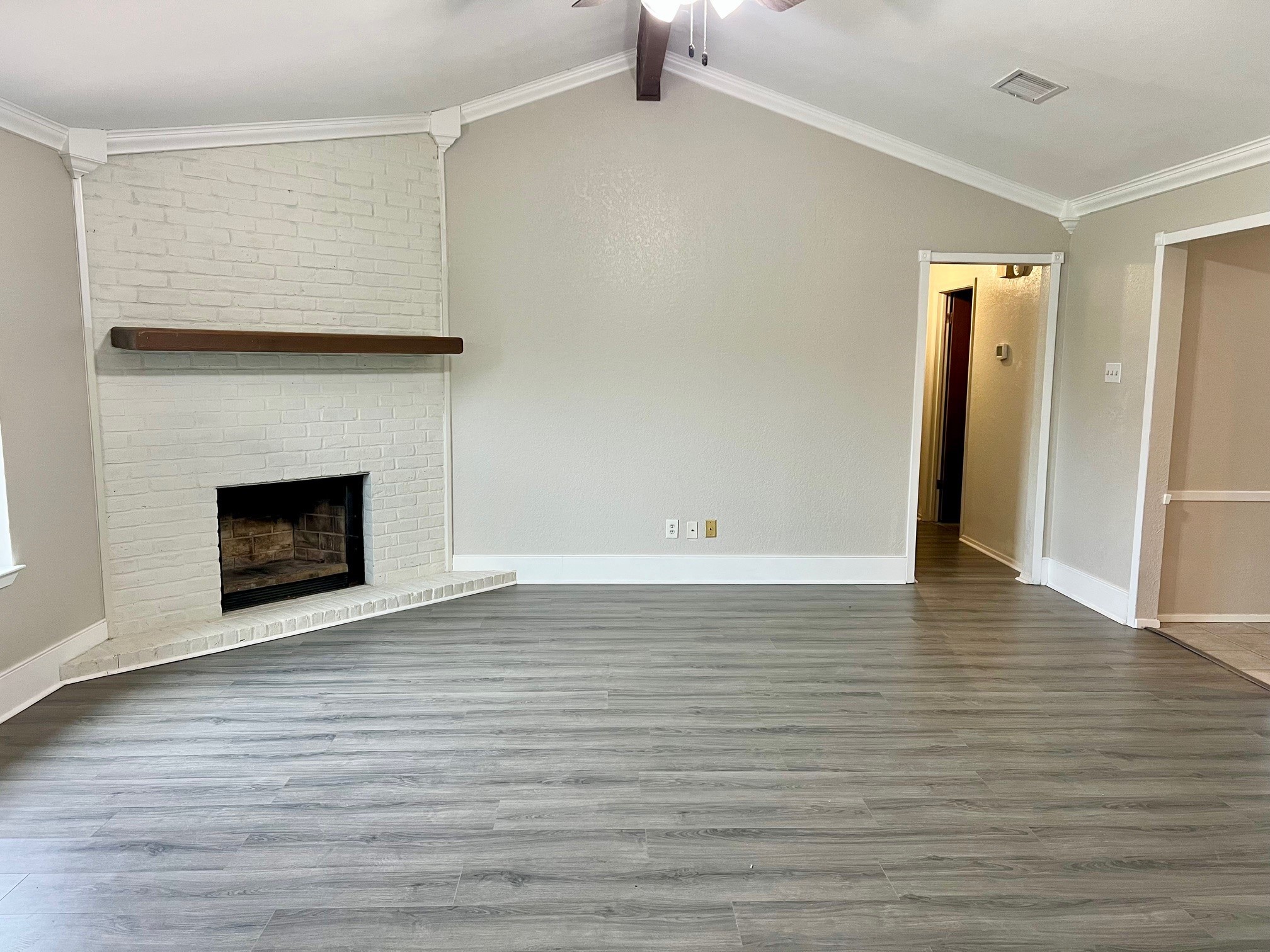 3377 W Moonlight Drive