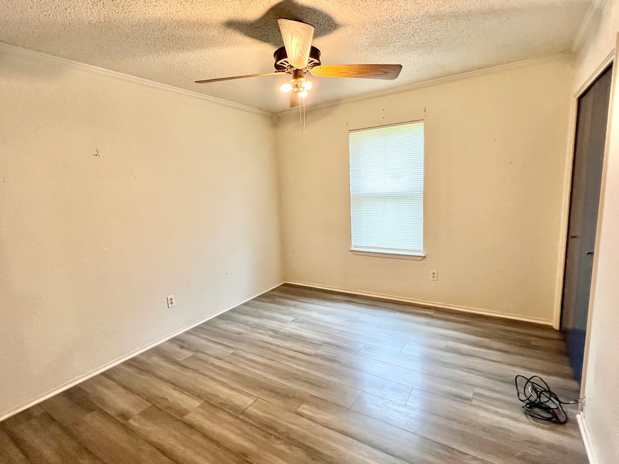 3377 W Moonlight Drive