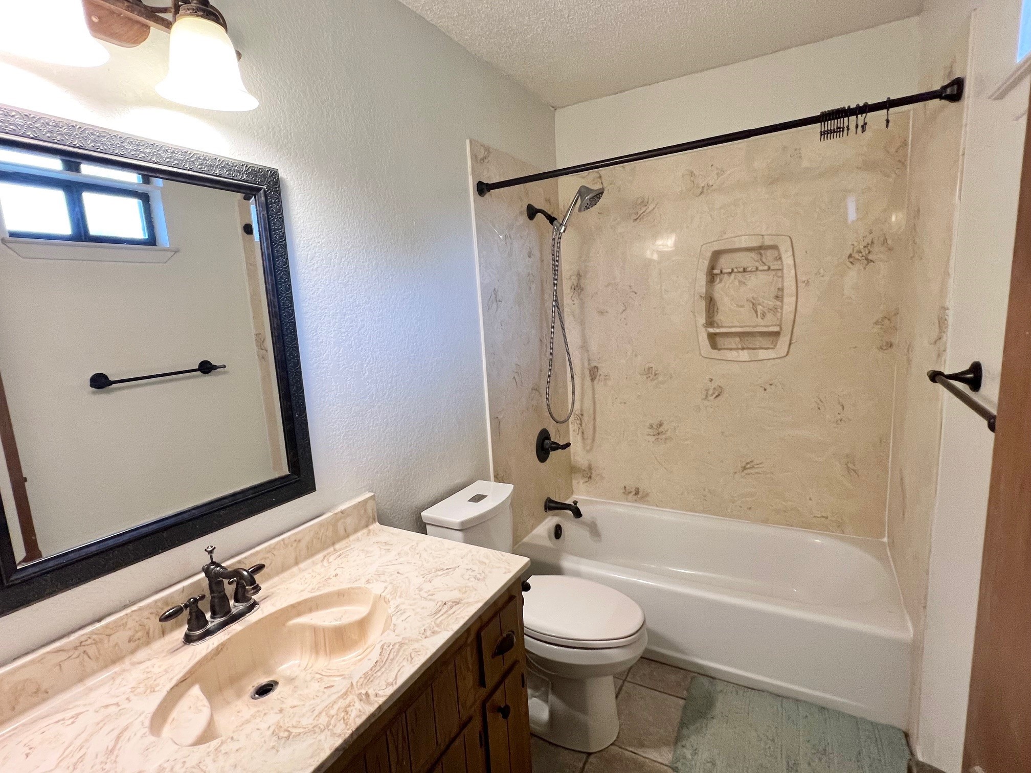 3377 W Moonlight Drive