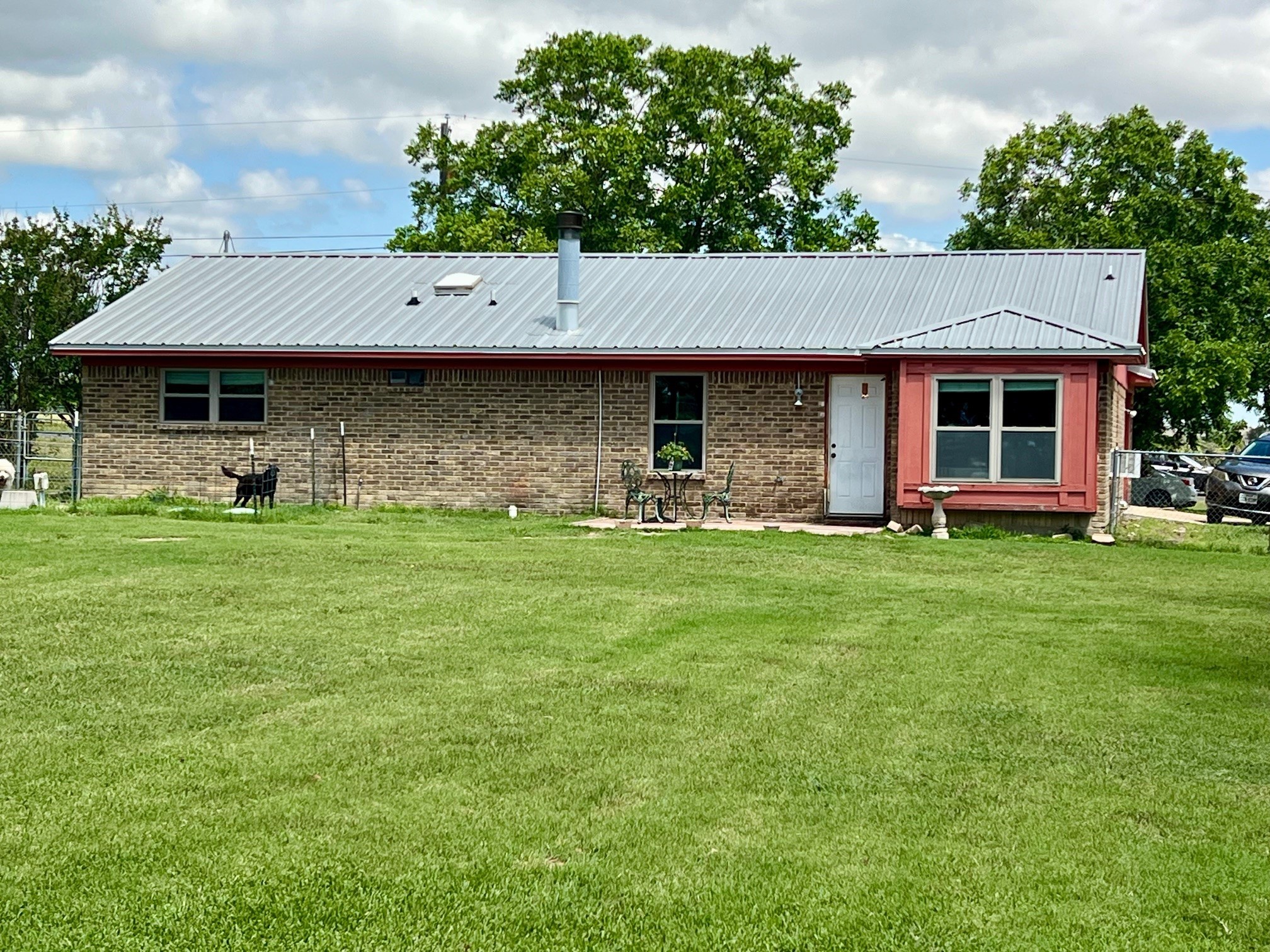 3377 W Moonlight Drive