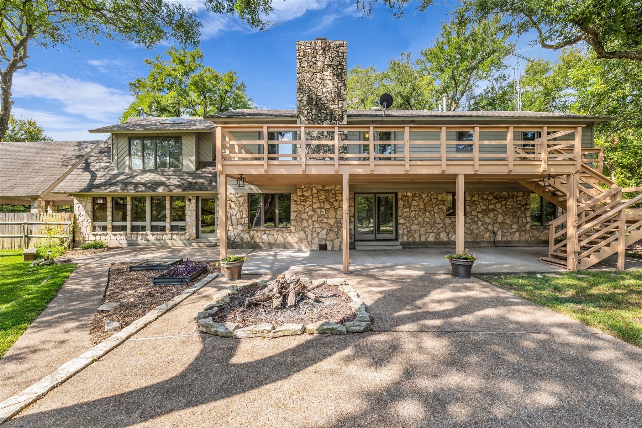 130 County Road 4271