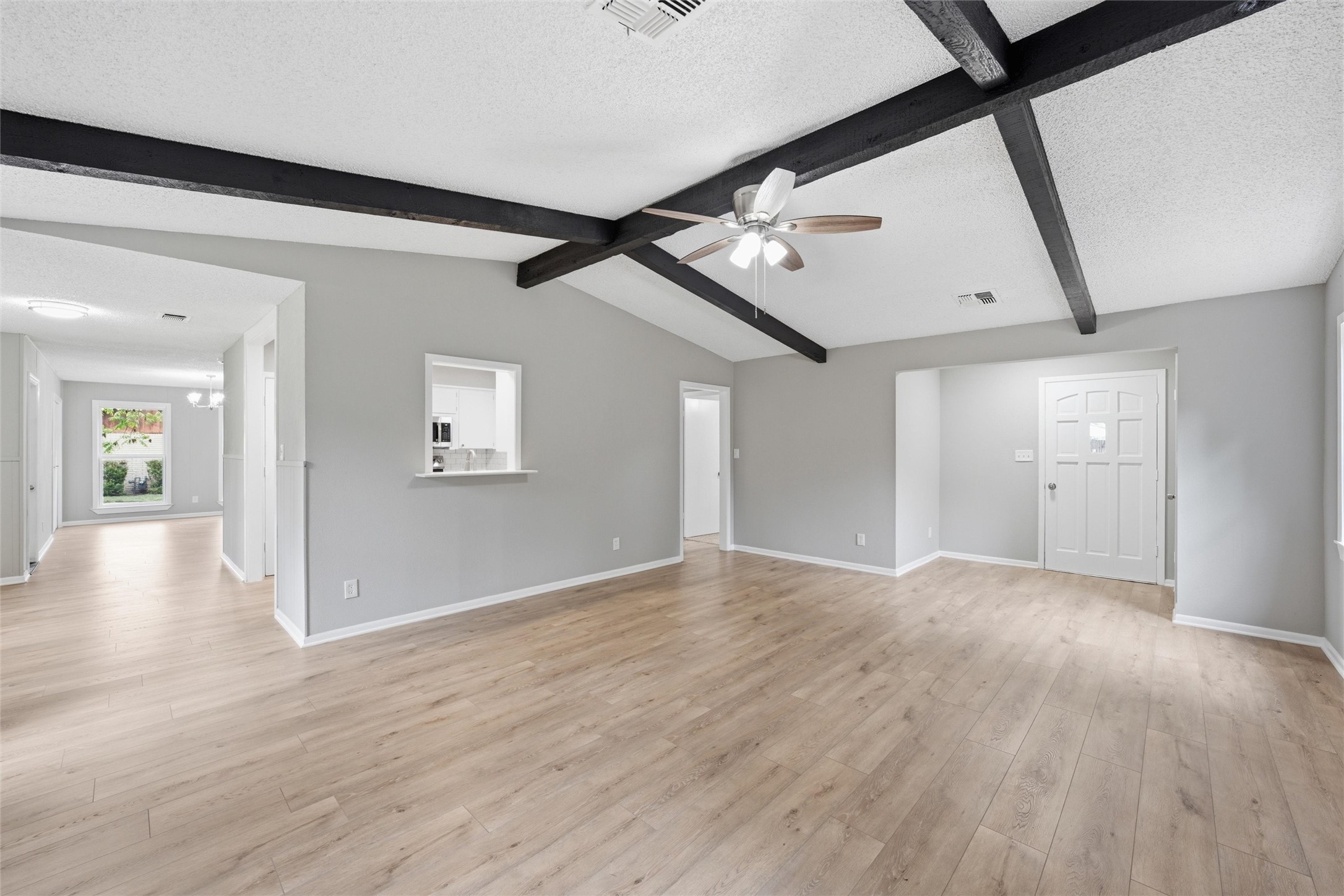 113 Goliad Street