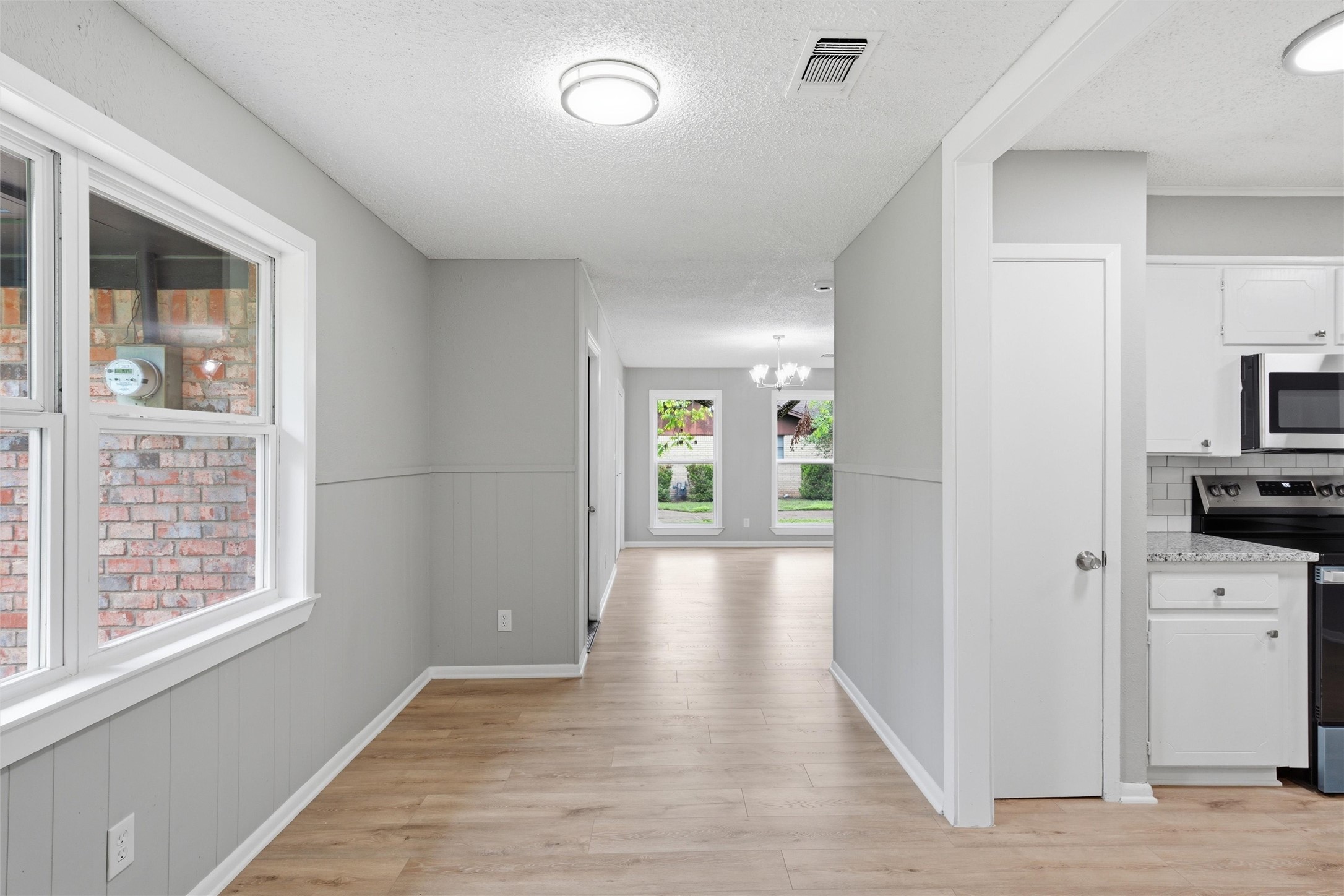 113 Goliad Street