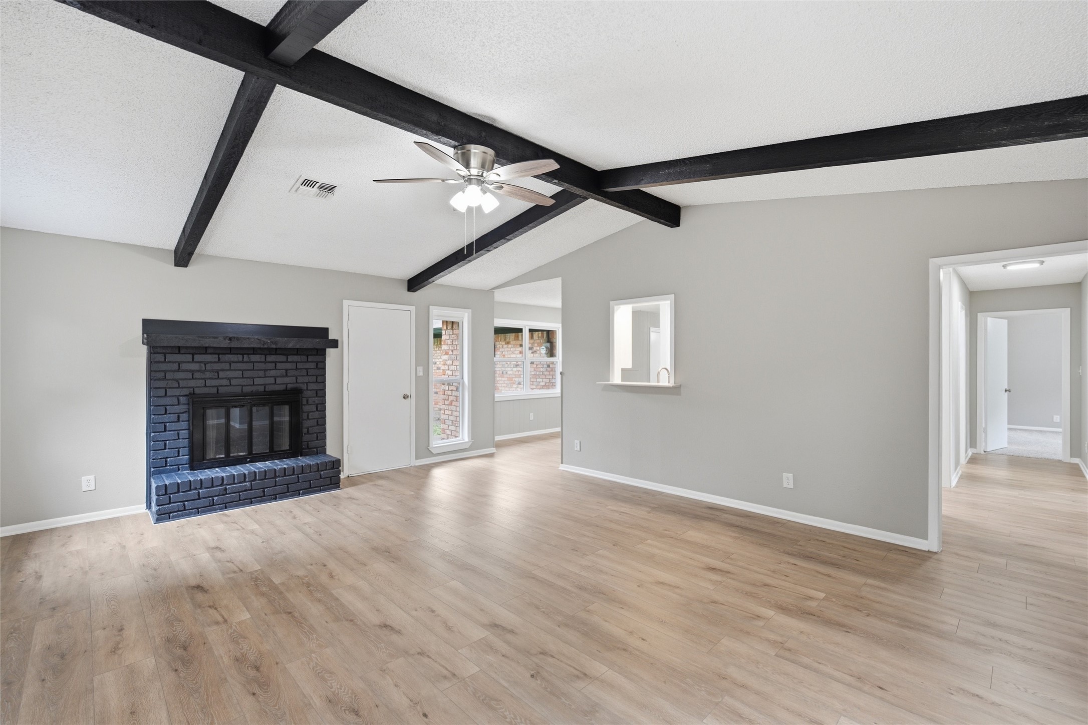 113 Goliad Street