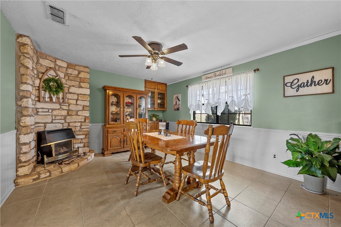 583 Farm to Market 1444