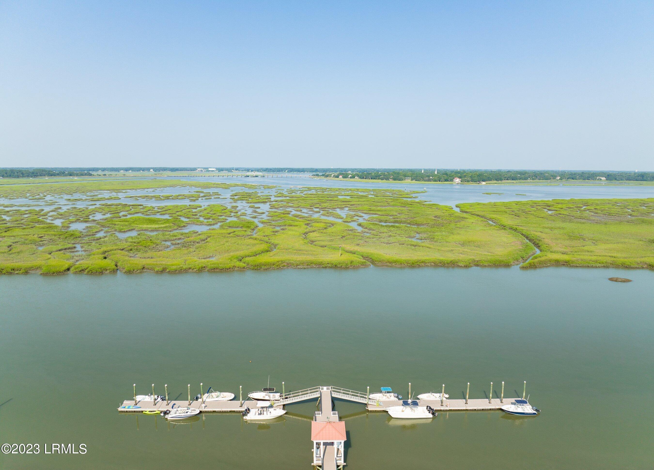 10 Waterside Drive