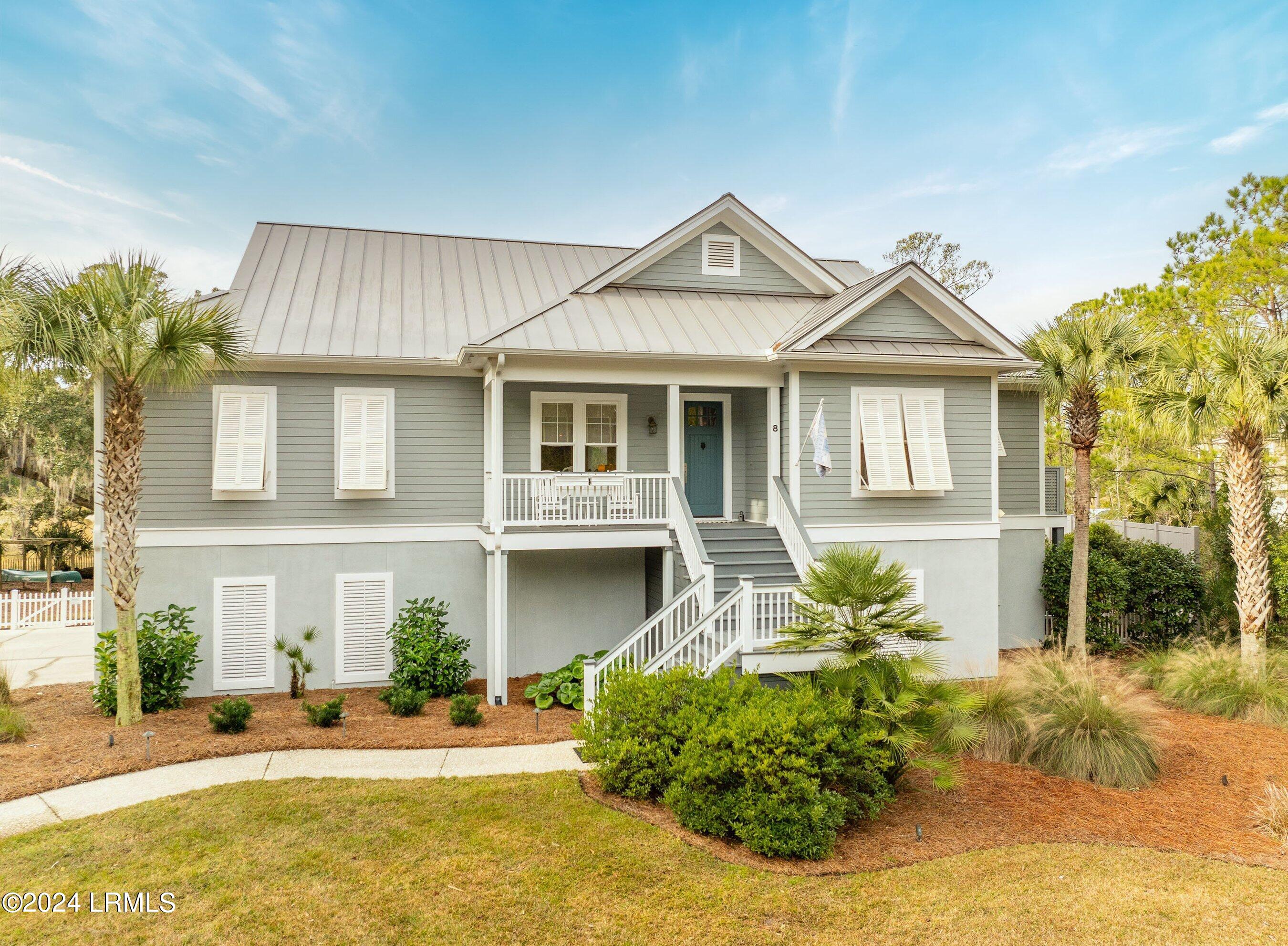 8 Turnstone Drive S