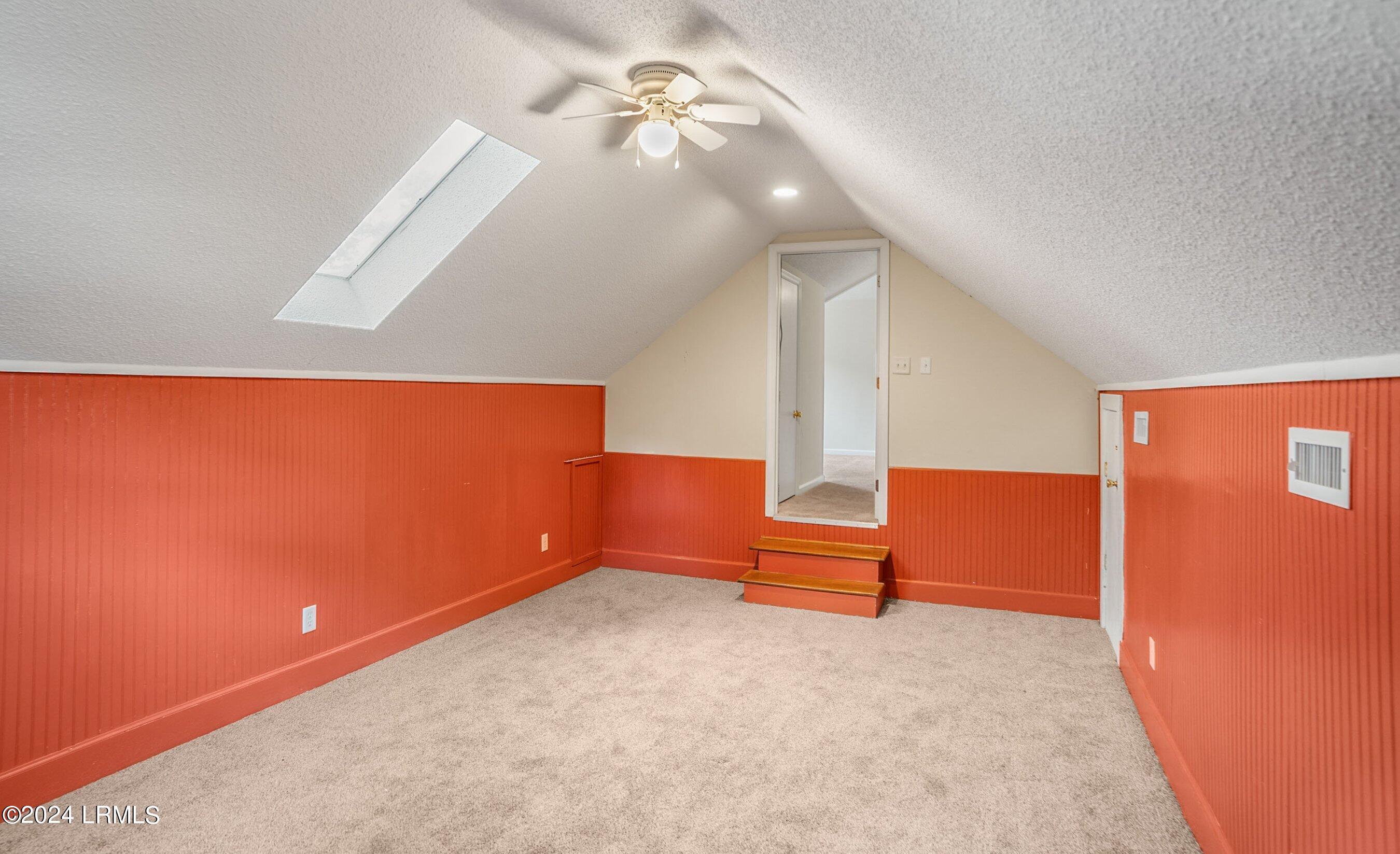 2602 Dover Lane