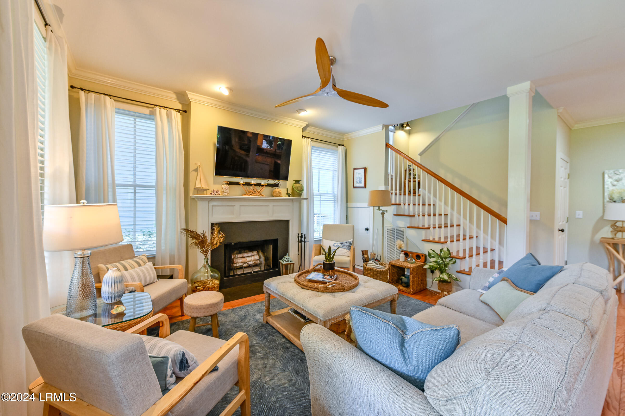 20 Oak Pond Passage